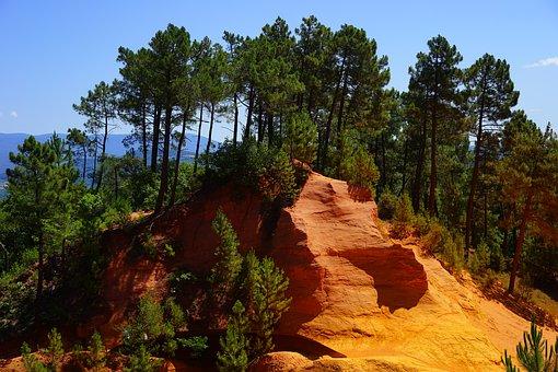 Ocher Rocks, Roussillon, Ocher Trail